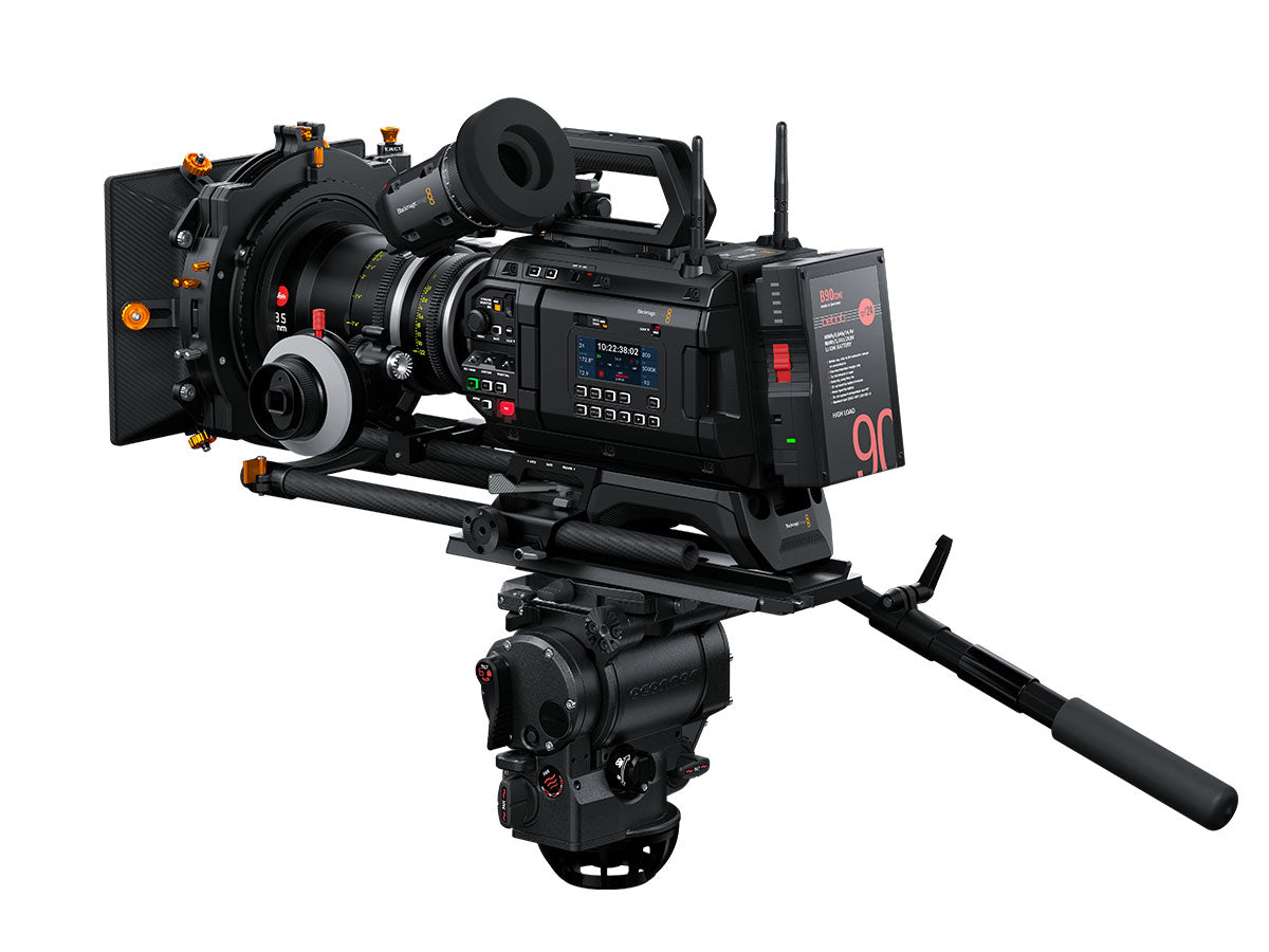 Blackmagic Design URSA Cine 12K + EVF