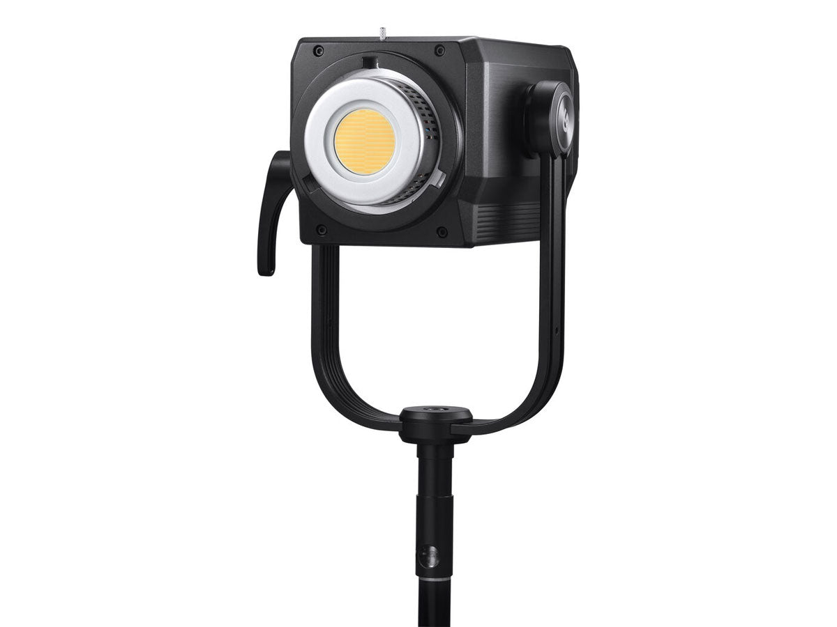 Godox KNOWLED M600Bi 730W Variable Bi-Colour LED Light