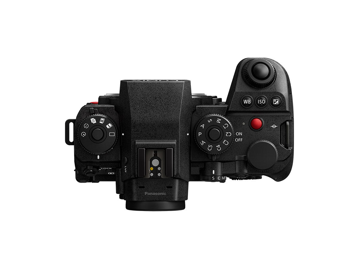 Panasonic Lumix S1R II + 24-105mm f/4 Lens Kit"