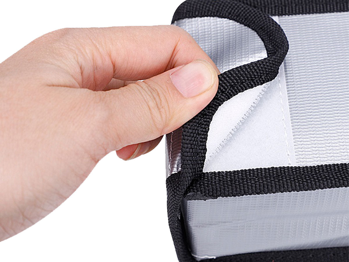 Hedbox Medium Size Li-Ion Battery Safe Bag