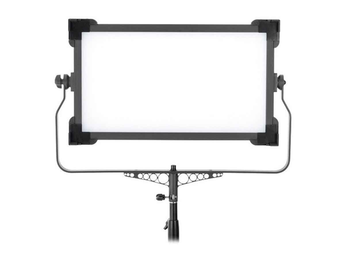LS Victor 1x2 200W LED Studio Light