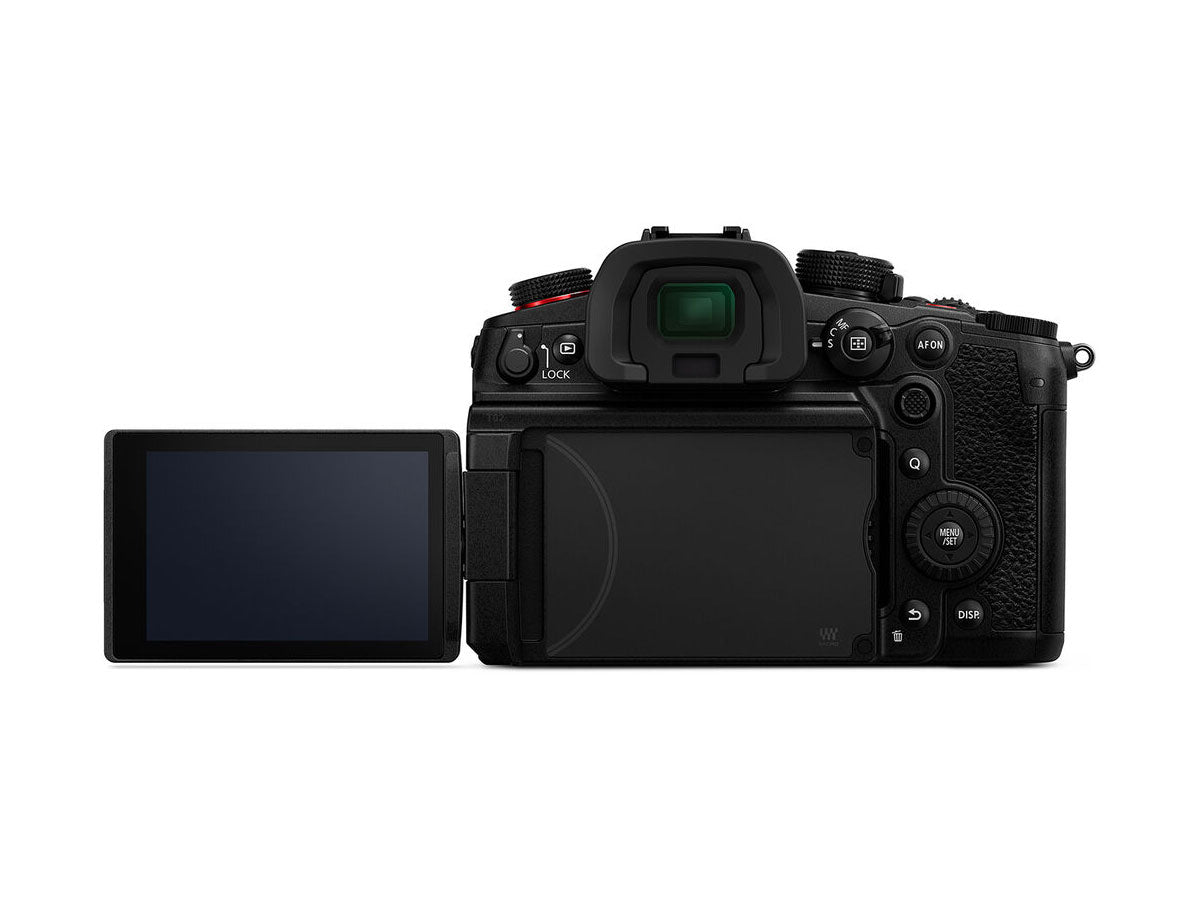 Panasonic LUMIX GH7 - (with Leica 12-60mm f/2.8-4 Lens)"