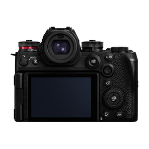 Panasonic Lumix S1R II + 24-105mm f/4 Lens Kit"