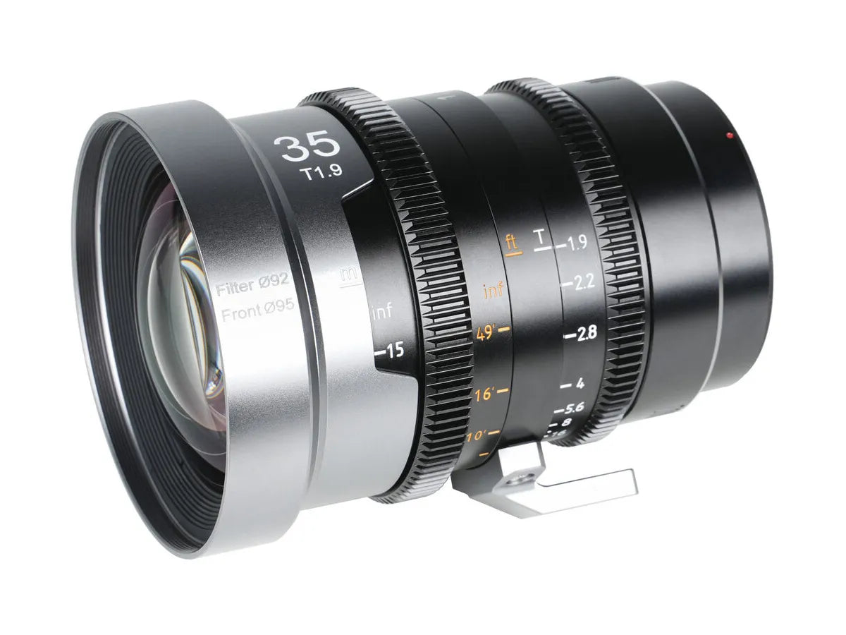 Sirui IronStar 35mm T1.9 Lens - Neutral Flare